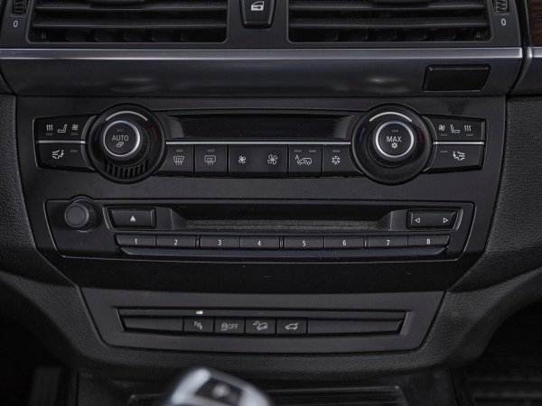 BMW X5, II (E70) Рестайлинг фото №17