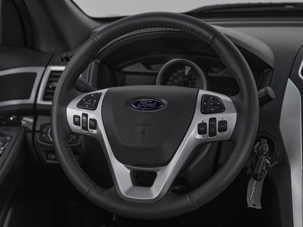 Ford Explorer, V фото №11