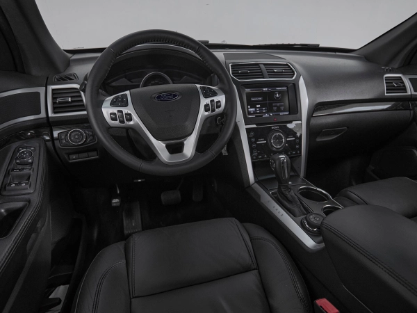 Ford Explorer, V фото №8