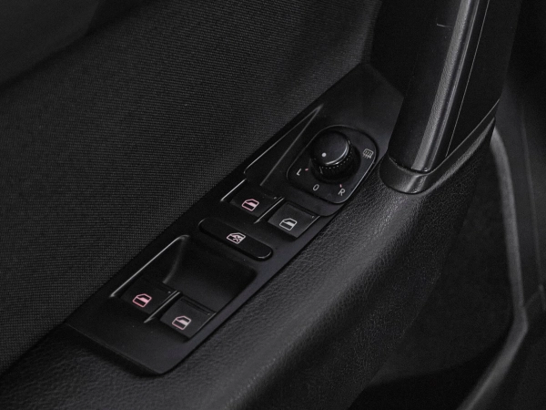 Volkswagen Passat, B7 фото №11
