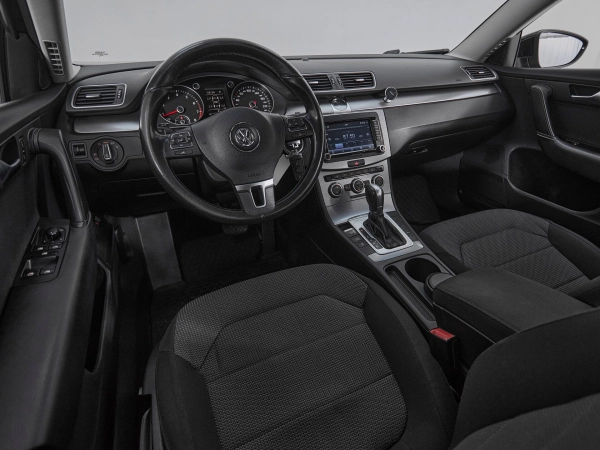 Volkswagen Passat, B7 фото №7