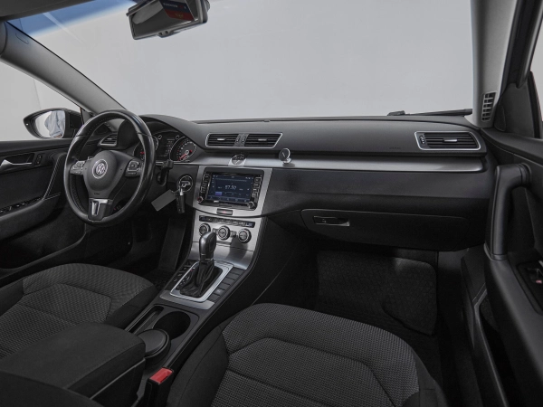 Volkswagen Passat, B7 фото №9