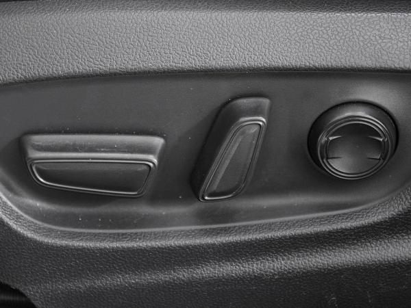 Toyota Camry, VIII (XV70) фото №15