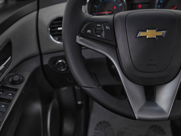 Chevrolet Cruze, I фото №11