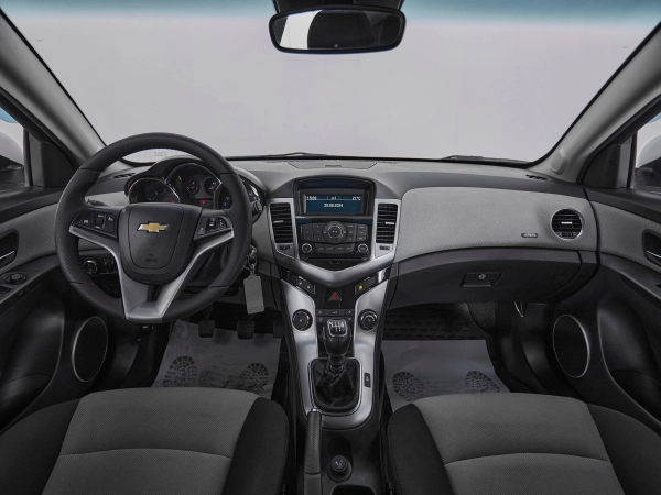 Chevrolet Cruze, I фото №8