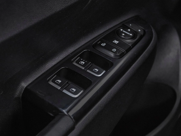 Kia Rio, IV фото №13