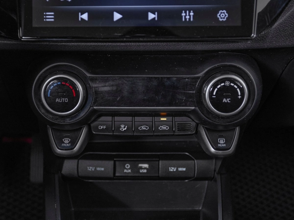Kia Rio, IV фото №15