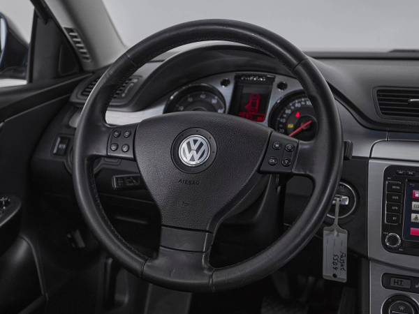 Volkswagen Passat, B6 фото №10