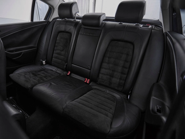 Volkswagen Passat, B6 фото №15