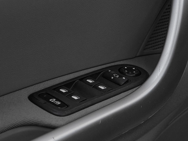 Peugeot 308, I фото №11