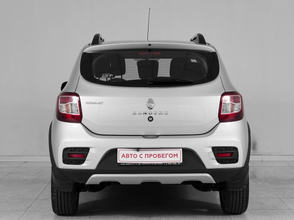 Renault Sandero, II Рестайлинг фото №5