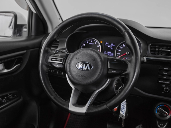 Kia Rio, IV фото №12