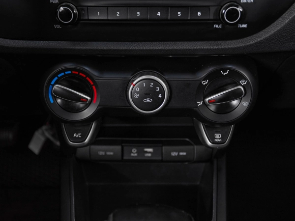 Kia Rio, IV фото №14