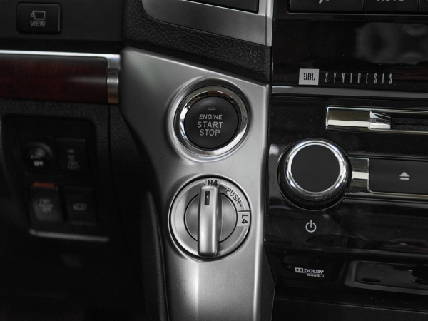 Toyota Land Cruiser, 200 Series Рестайлинг 1 фото №17