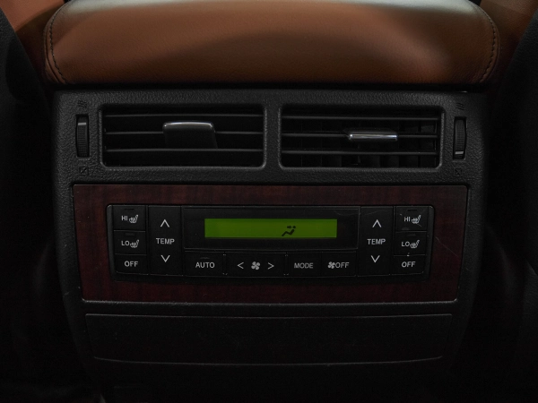 Toyota Land Cruiser, 200 Series Рестайлинг 1 фото №20
