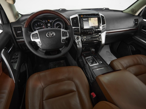 Toyota Land Cruiser, 200 Series Рестайлинг 1 фото №7