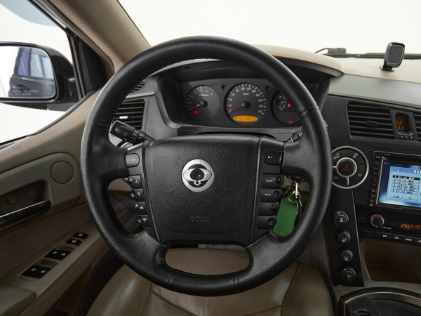 SsangYong Kyron, I Рестайлинг фото №10