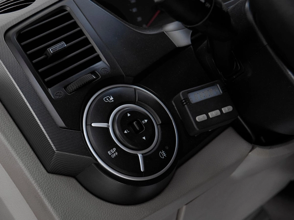 SsangYong Kyron, I Рестайлинг фото №12