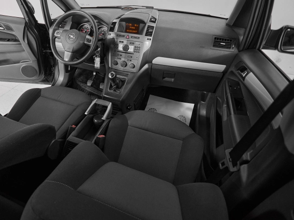Opel Zafira, B фото №9