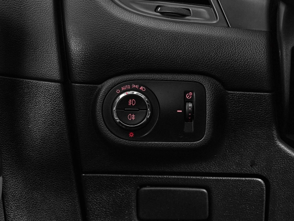 Opel Zafira, C фото №14