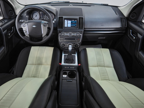 Land Rover Freelander, II Рестайлинг 2 фото №8