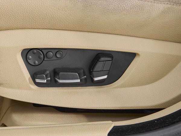 BMW 5 серии, VI (F10/F11/F07) фото №16