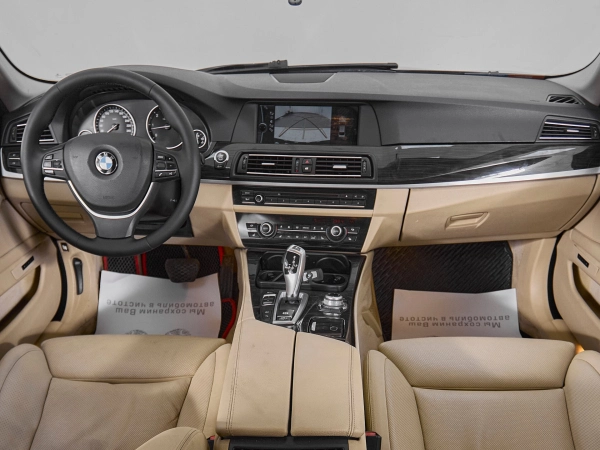 BMW 5 серии, VI (F10/F11/F07) фото №8