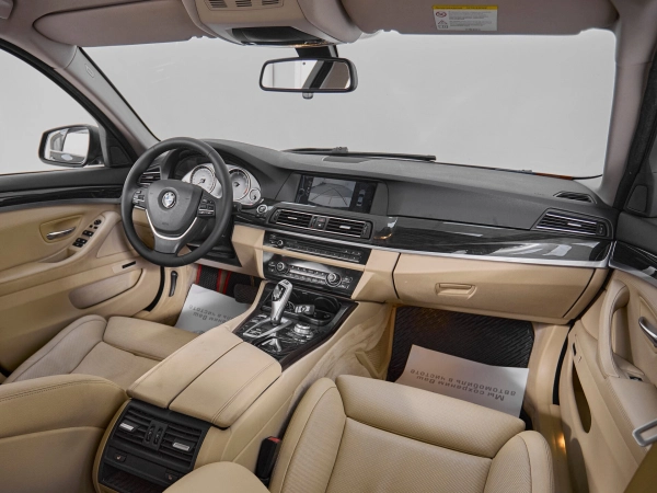 BMW 5 серии, VI (F10/F11/F07) фото №9