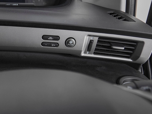 Honda Freed, I Рестайлинг фото №15