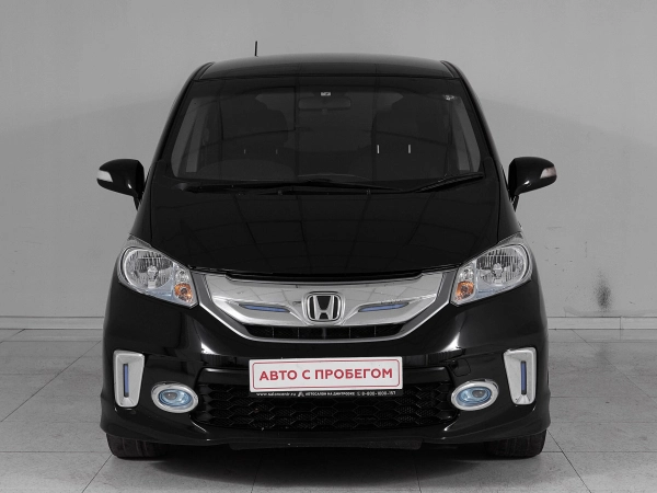 Honda Freed, I Рестайлинг фото №2