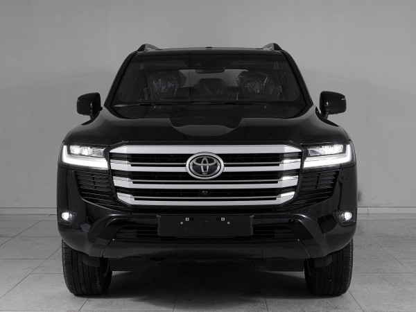 Toyota Land Cruiser, 300 Series фото №2