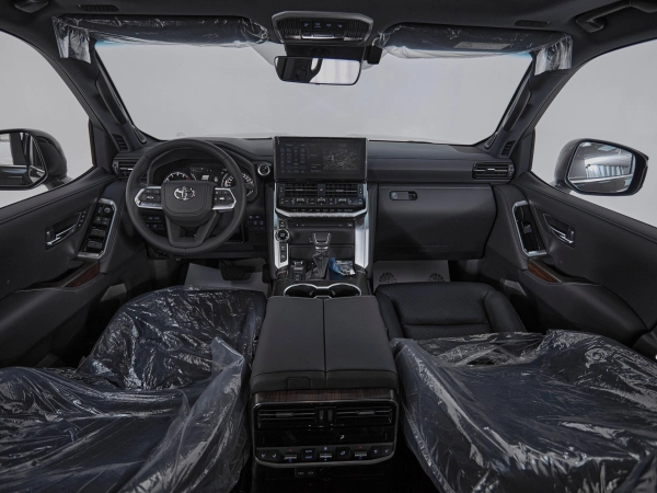 Toyota Land Cruiser, 300 Series фото №9