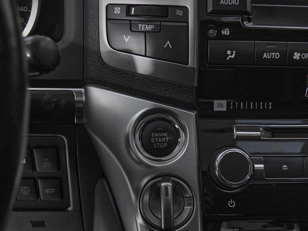 Toyota Land Cruiser, 200 Series Рестайлинг 1 фото №16