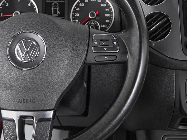 Volkswagen Tiguan, I Рестайлинг фото №12