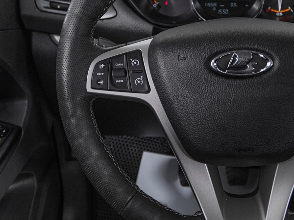 Lada (ВАЗ) Vesta, I фото №11