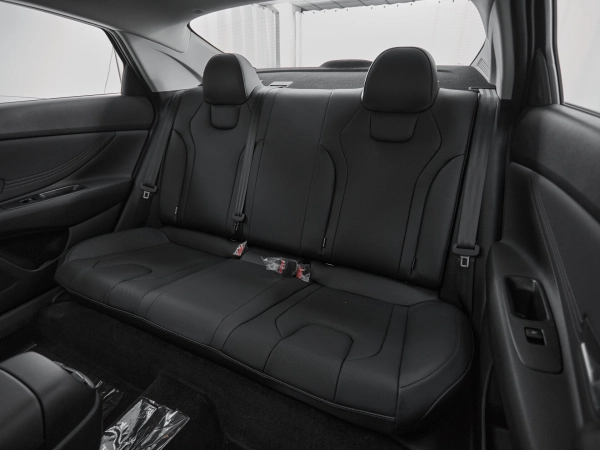 Hyundai Elantra, VII (CN7) Рестайлинг фото №19