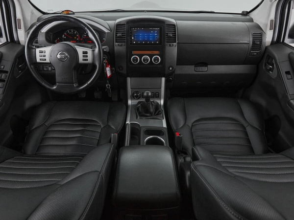 Nissan Pathfinder, III Рестайлинг фото №8