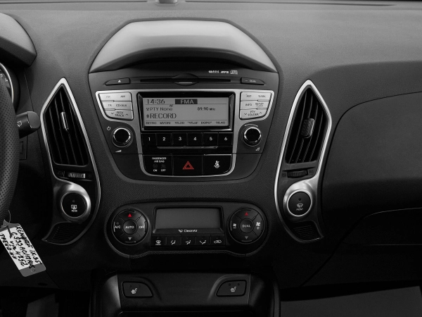 Hyundai ix35, I фото №14
