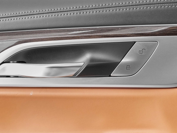 BMW 7 серии, VI (G11/G12) фото №18