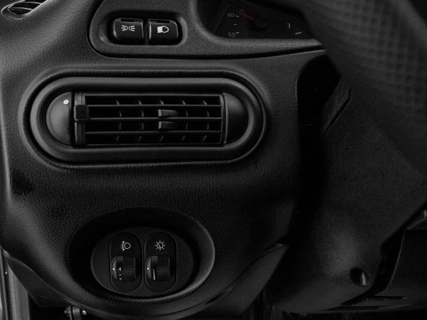 Chevrolet Niva, I Рестайлинг фото №12