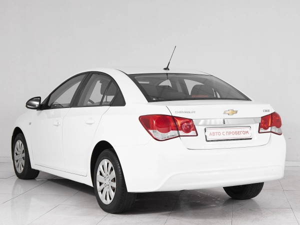 Chevrolet Cruze, I Рестайлинг фото №4