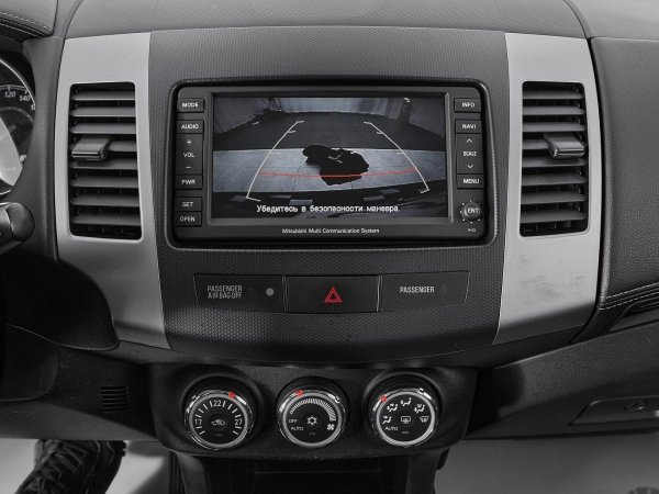 Mitsubishi Outlander, II Рестайлинг фото №16