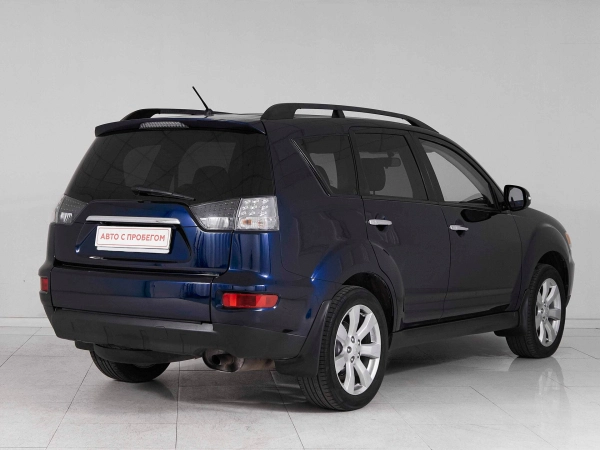 Mitsubishi Outlander, II Рестайлинг фото №6