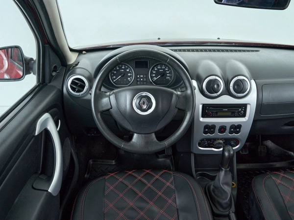 Renault Sandero, I фото №10