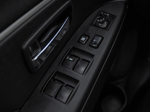 Mitsubishi ASX, I фото №13