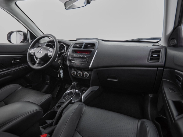 Mitsubishi ASX, I фото №9