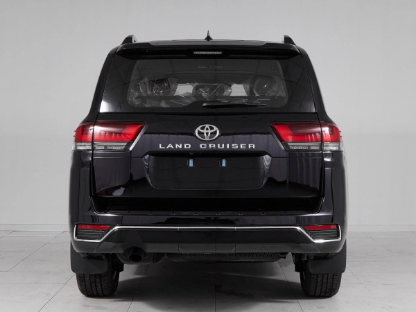 Toyota Land Cruiser, 300 Series фото №5