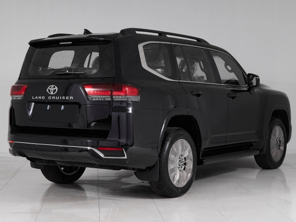 Toyota Land Cruiser, 300 Series фото №6