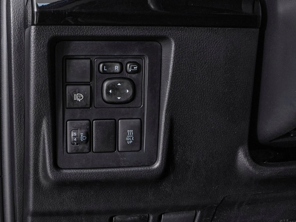 Toyota Land Cruiser Prado, 150 Series Рестайлинг 2 фото №16