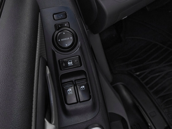 Hyundai Grand Starex, I фото №15